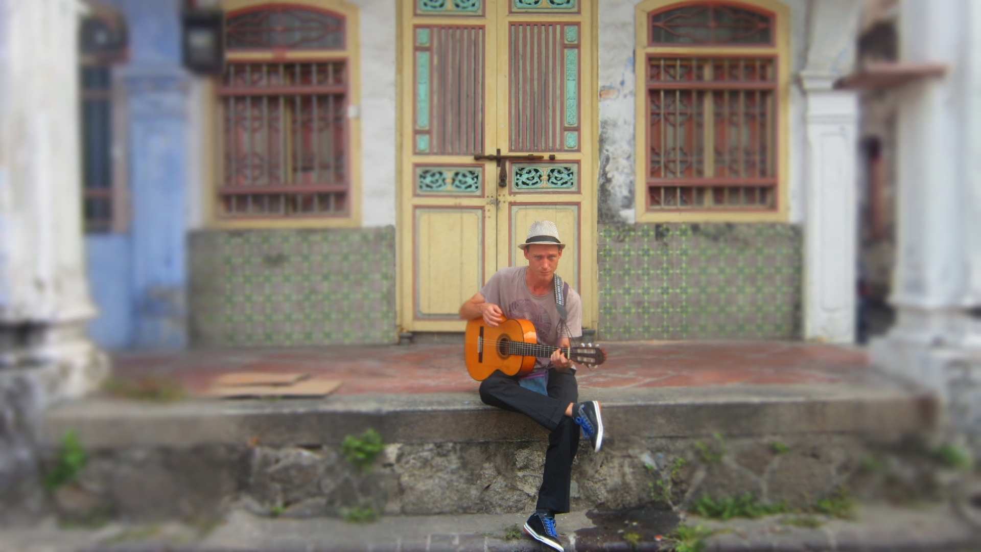 Colin Power playing music